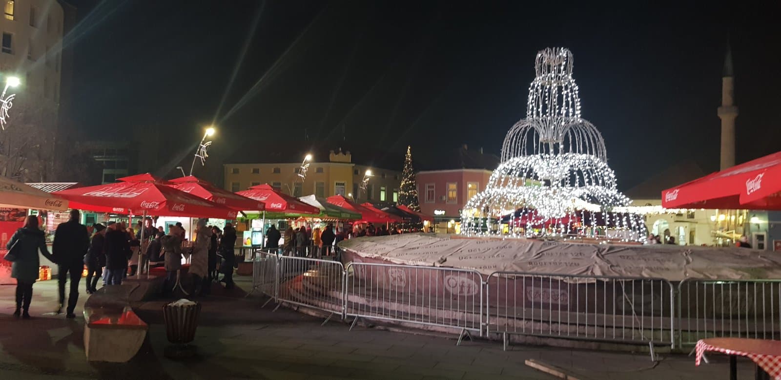 Jedinstven praznični događaj na Trgu slobode u Tuzli